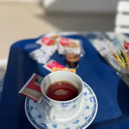 לינה וארוחת בוקר Sun Drop 4*