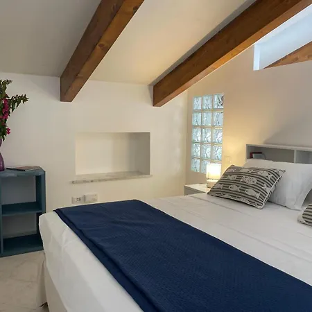 לינה וארוחת בוקר Sun Drop סורנטו